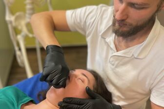 Bukální a liftingová masáž obličeje - 4