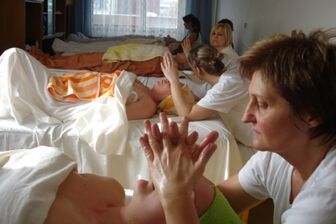 Masáž lávovými kameny - 1