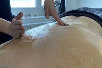 Medová detoxikační masáž - 1